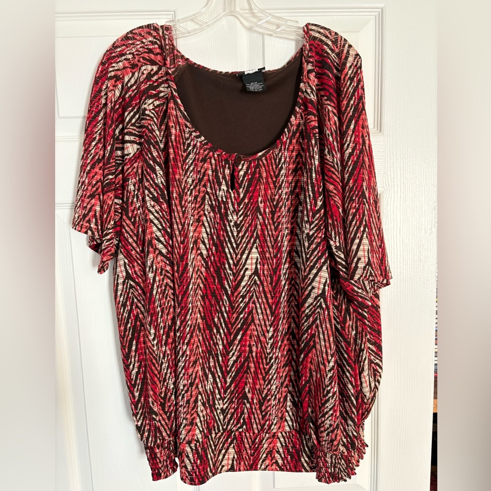 Studio 1940 Red and Black Patterned Blouse